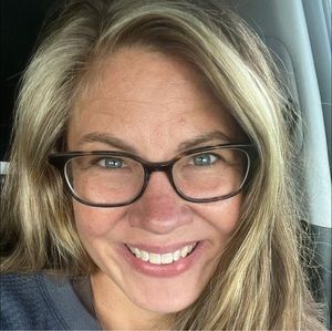 Meet your Posher, Jeri